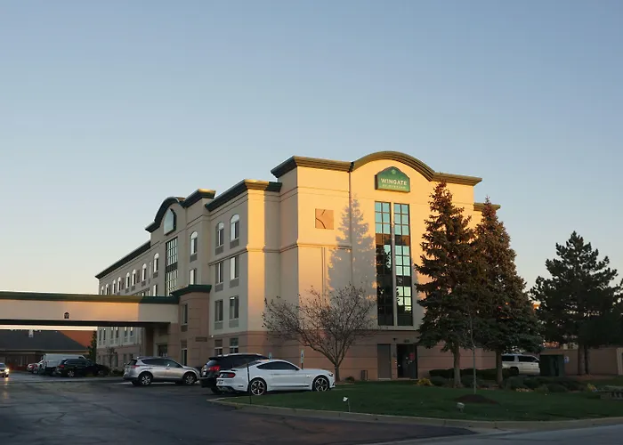Wingate By Wyndham Tinley Park Hotel