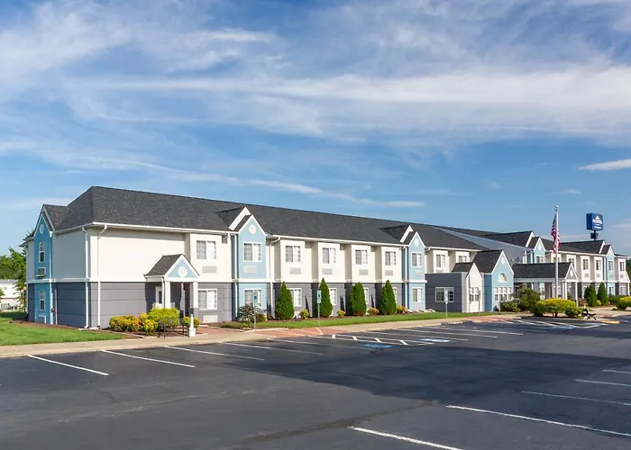 Microtel Inn & Suites By Wyndham Burlington