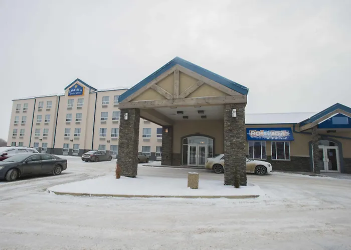 Lakeview Inns & Suites - Fort Saskatchewan