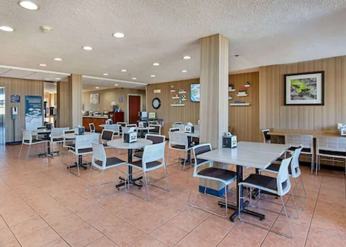 Microtel Inn & Suites By Wyndham Dry Ridge