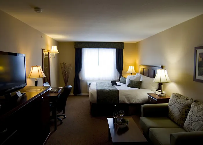 Best Western Plus Osoyoos Hotel & Suites