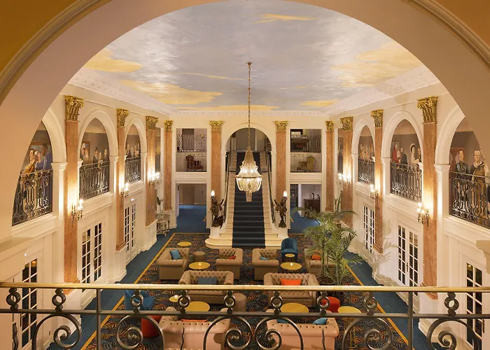 Hotel & Spa Oceania L'Univers Tours