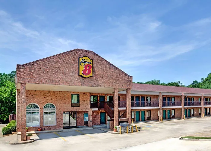 Super 8 By Wyndham Marietta/West/Atl Area Hotel