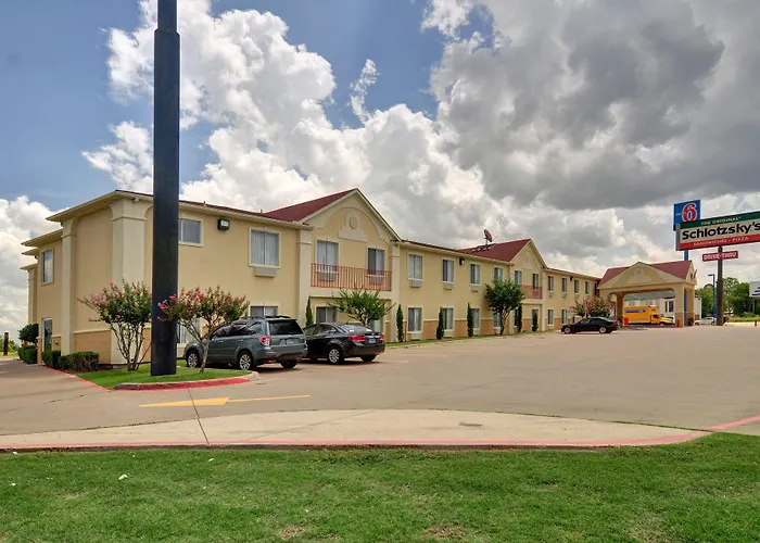 Quality Inn & Suites Terrell