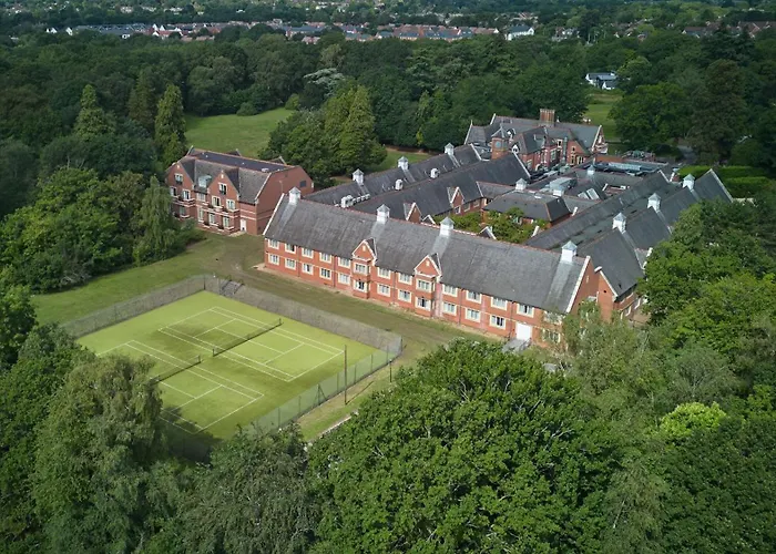 Doubletree By Hilton St. Anne'S Manor Hotel Bracknell