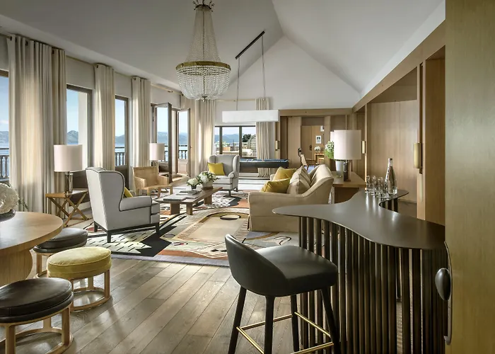 Hotel Royal Evian-les-Bains