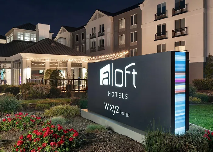 Aloft Mountain View Hotel