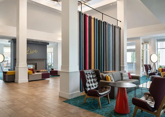 Aloft Mountain View Hotel