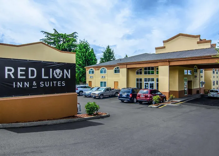 Red Lion Inn & Suites Des Moines