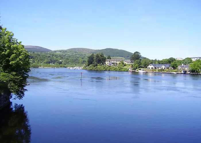 The Lakeside Hotel & Leisure Centre Killaloe