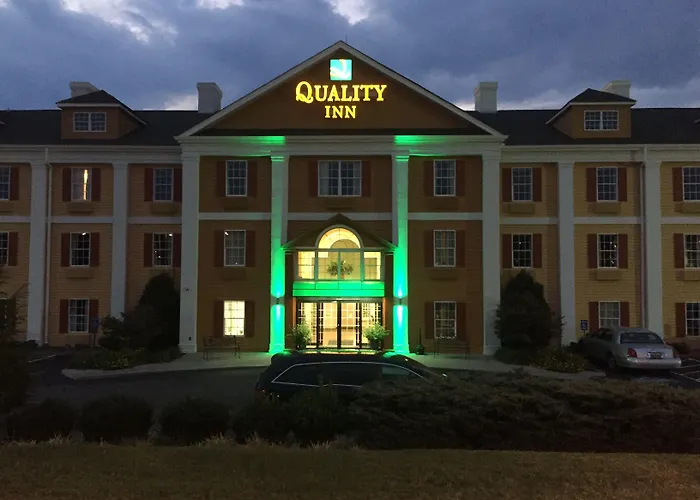 Quality Inn Oak Ridge