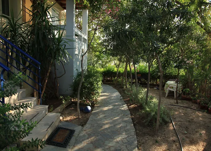Heliotopos Apartments Tolo