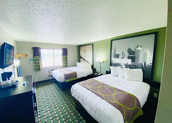 Super 8 Grand Rapids City Center Wyoming