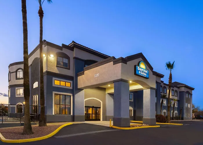 Days Inn & Suites By Wyndham Tucson/Marana Cortaro