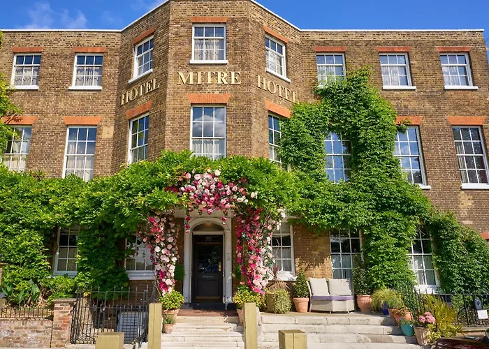 The Mitre, Hampton Court Hotel Kingston upon Thames 