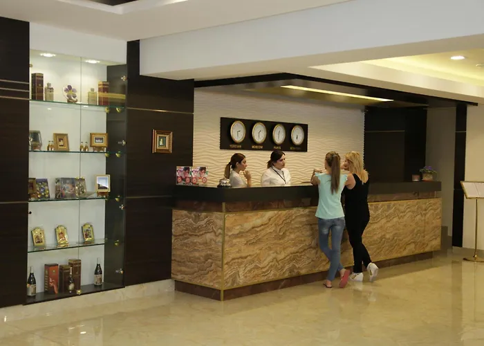 Shirak Hotel Erivan