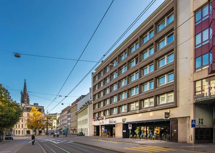 Radisson Blu, Basel Otel
