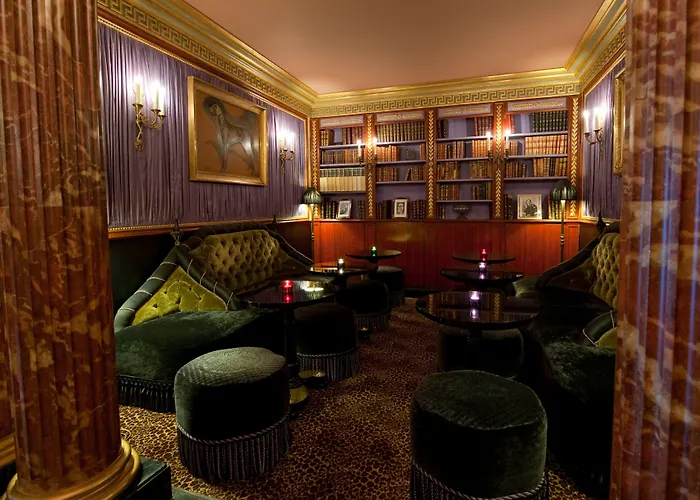 L'Hotel Paris