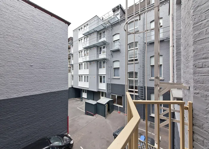 Hotel Ahl Meerkatzen Colonia