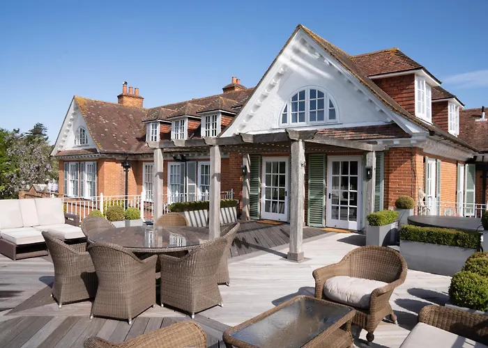 Chewton Glen Hotel - An Iconic Luxury Hotel New Milton
