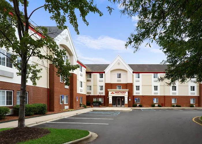 Mainstay Suites Detroit Farmington Hills