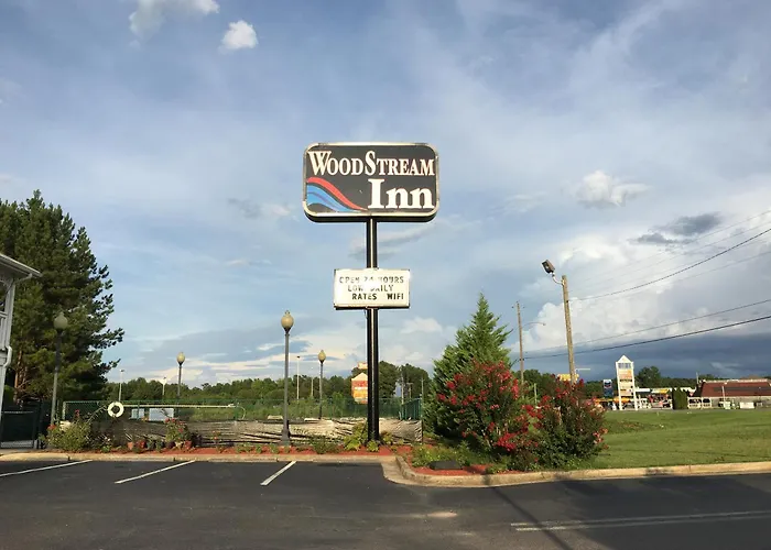 Woodstream Inn Hogansville