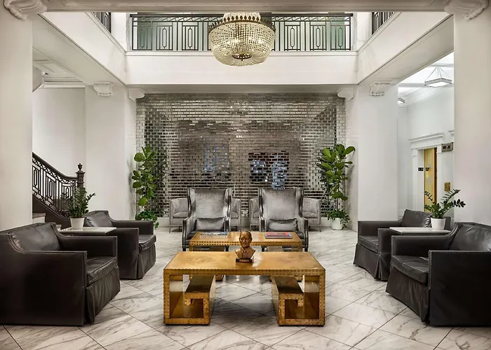 Redmont Hotel Birmingham - Curio Collection By Hilton