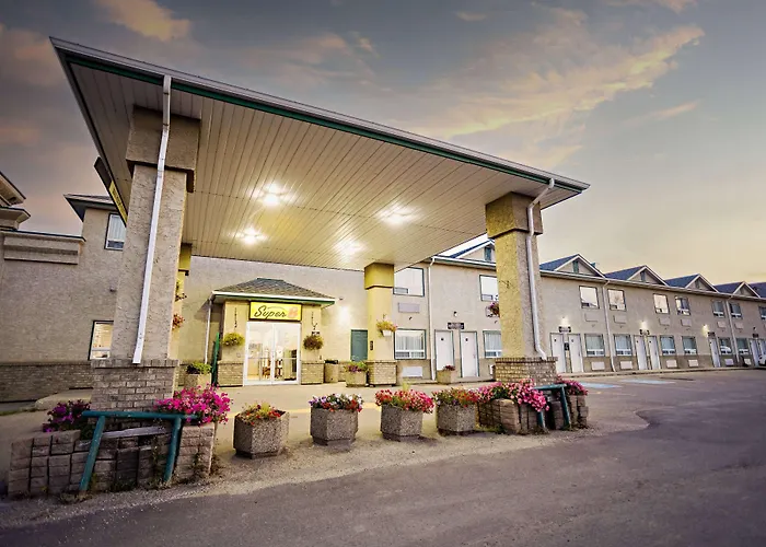 Super 8 By Wyndham Drayton Valley