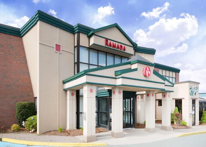 Ramada By Wyndham St. John'S Hotel