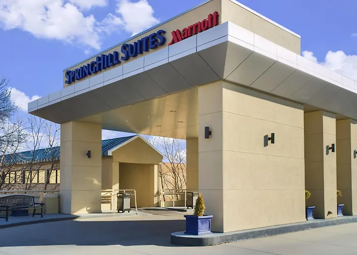 Springhill Suites By Marriott Lawrence Downtown