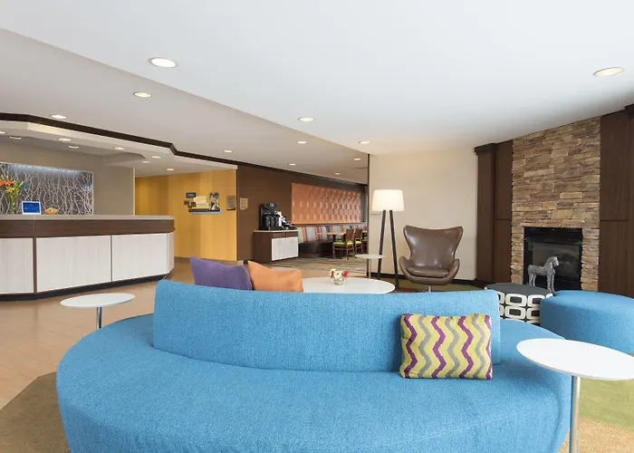 Fairfield Inn And Suites By Marriott Chicago St. Charles Saint Charles