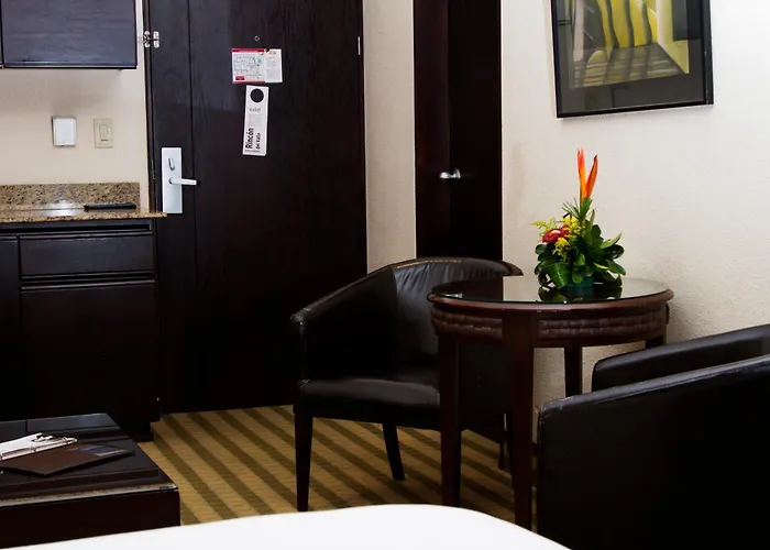 Rincon Del Valle Hotel & Suites San Jose 