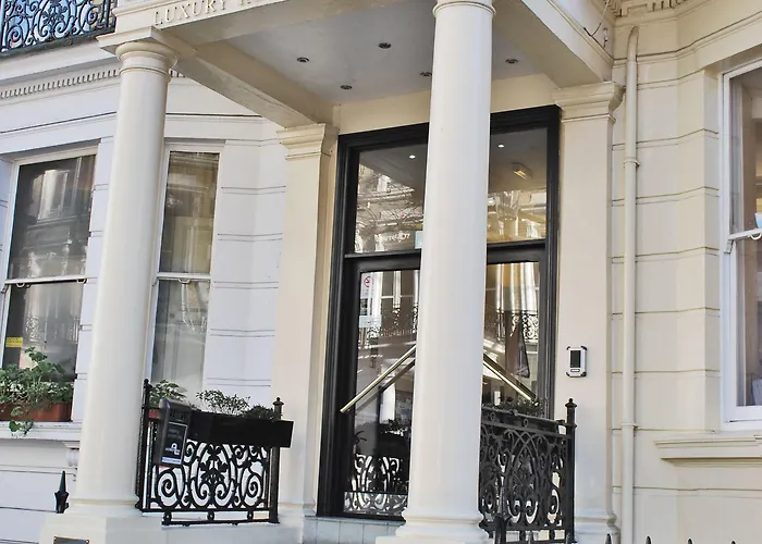 Lord Kensington Hotel London