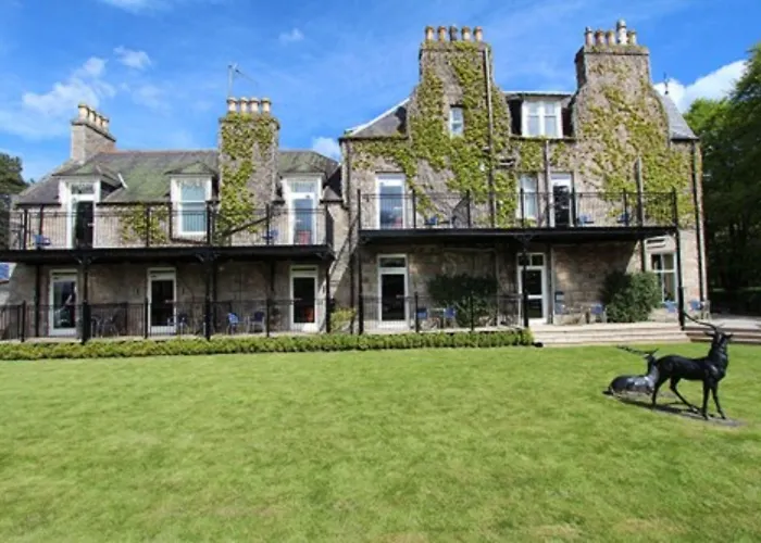 Loch Kinord Hotel Dinnet