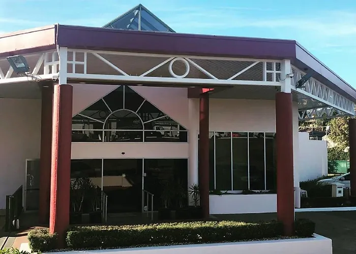 Hunts Hotel Liverpool Casula