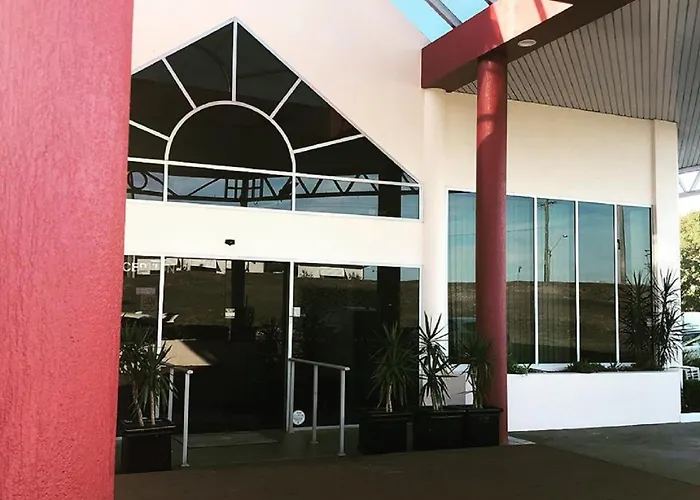 Hunts Hotel Liverpool Casula