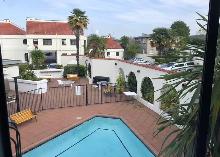 Alcamo Motel Hamilton