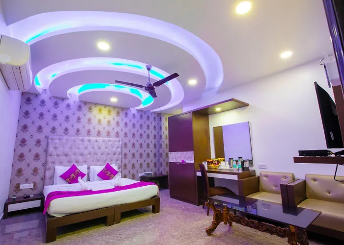 Surya International Hotel Delhi 