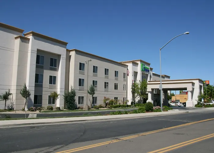Holiday Inn Express Stockton Southeast By Ihg