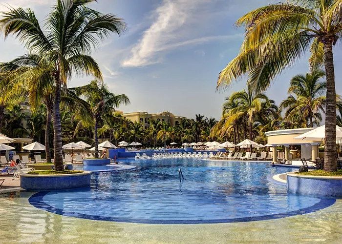 Pueblo Bonito Emerald Bay Resort & Spa Mazatlan
