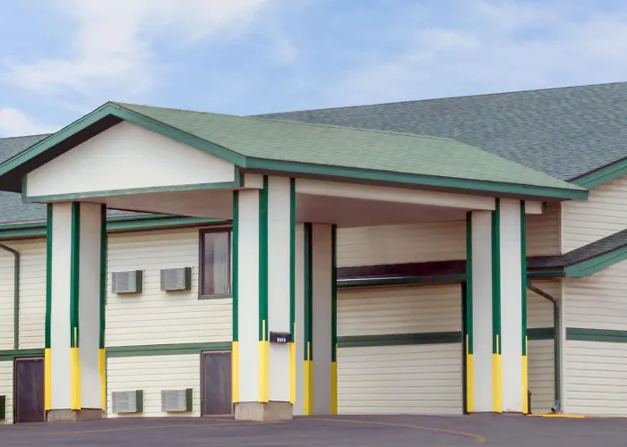 Super 8 By Wyndham Carroll Motel