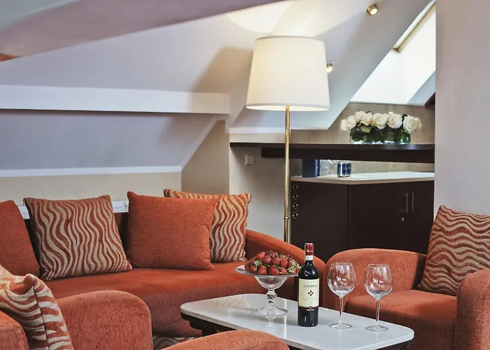 Booking Hotel & Spa Краків