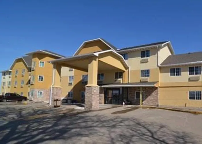 Super 8 By Wyndham Altoona Hotel