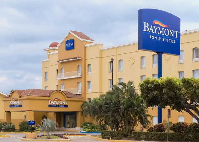 Baymont By Wyndham Lazaro Cardenas Hotel