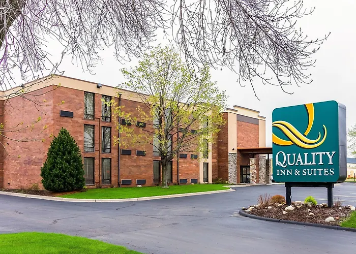Quality Inn & Suites Arden Hills - Saint Paul North