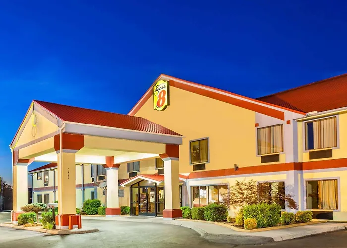 Super 8 By Wyndham Morristown/South Hotel