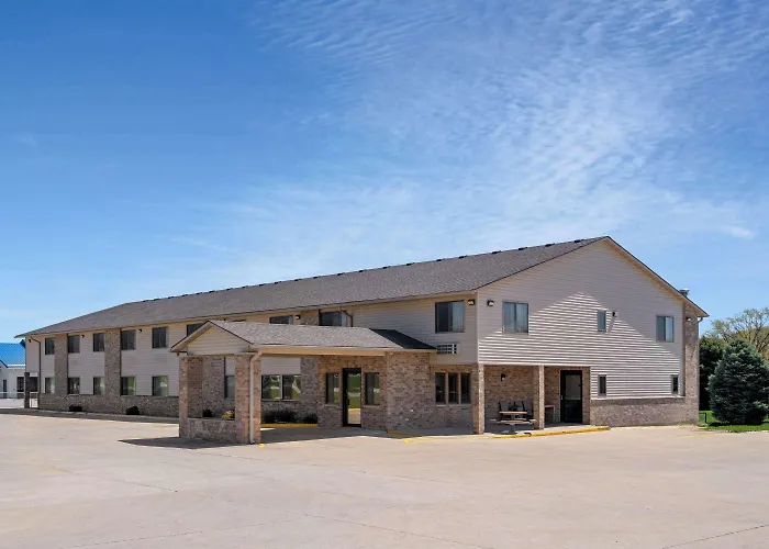 Super 8 By Wyndham Humboldt Hotel