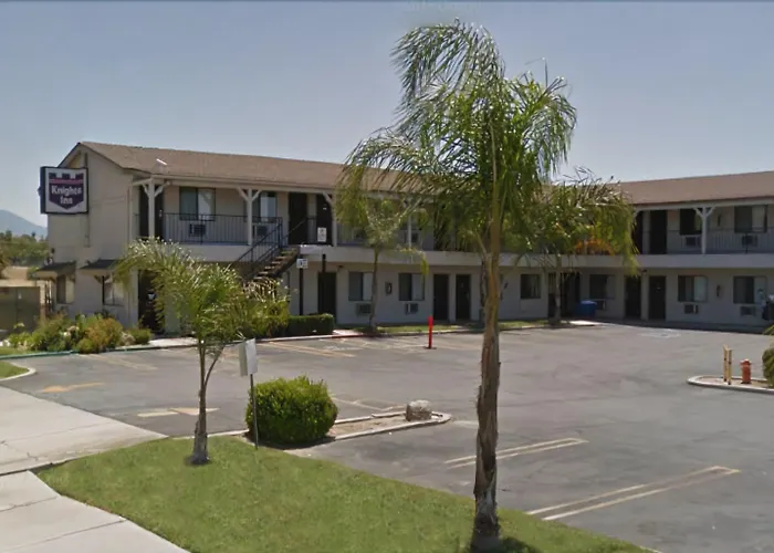 Highland Inn - San Bernardino