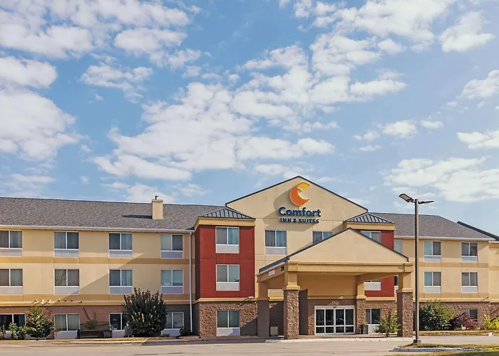 Comfort Inn & Suites Ankeny - Des Moines