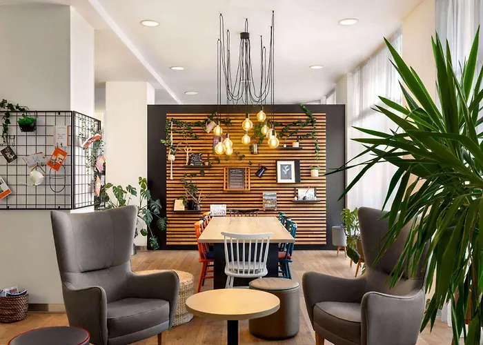 Vienna House Easy By Wyndham Bucharest Airport Hotel Otopeni